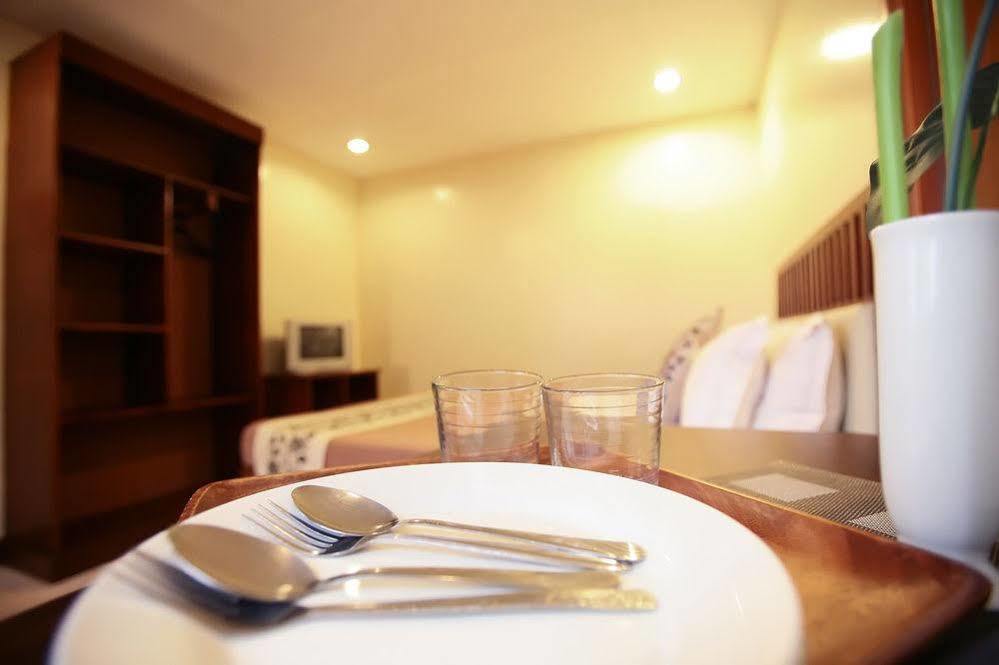 โรงแรมนากาแลนด์ ภายนอก รูปภาพ